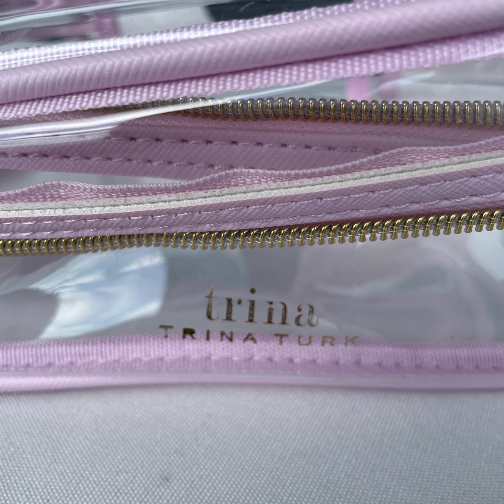 TRINA TURK MAKEUP TRAIN CASE SET - Picture 2 of 5